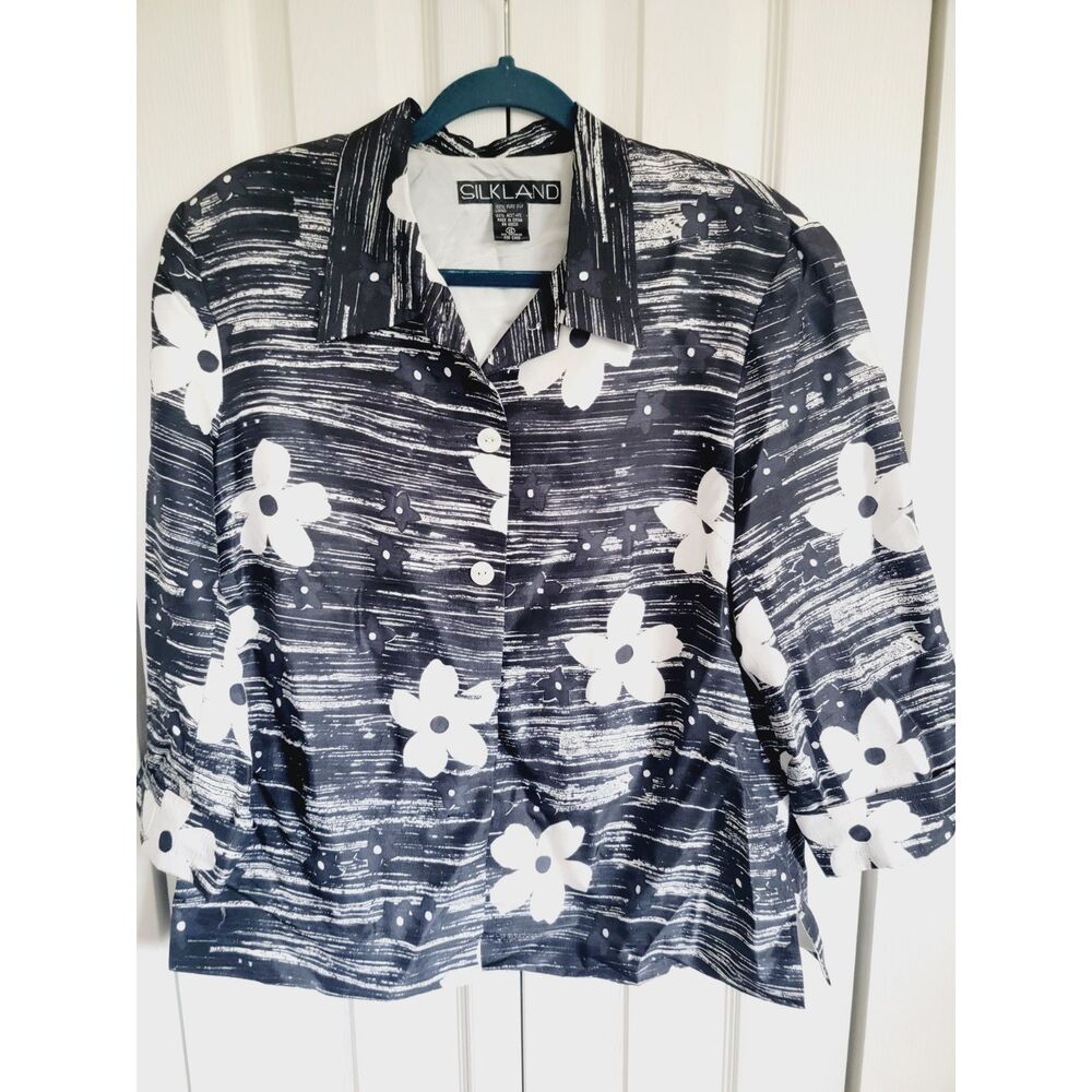 Silk Land 12 Blazer Jacket Women's Size Large‎ B/W 100% Silk Floral Button Front